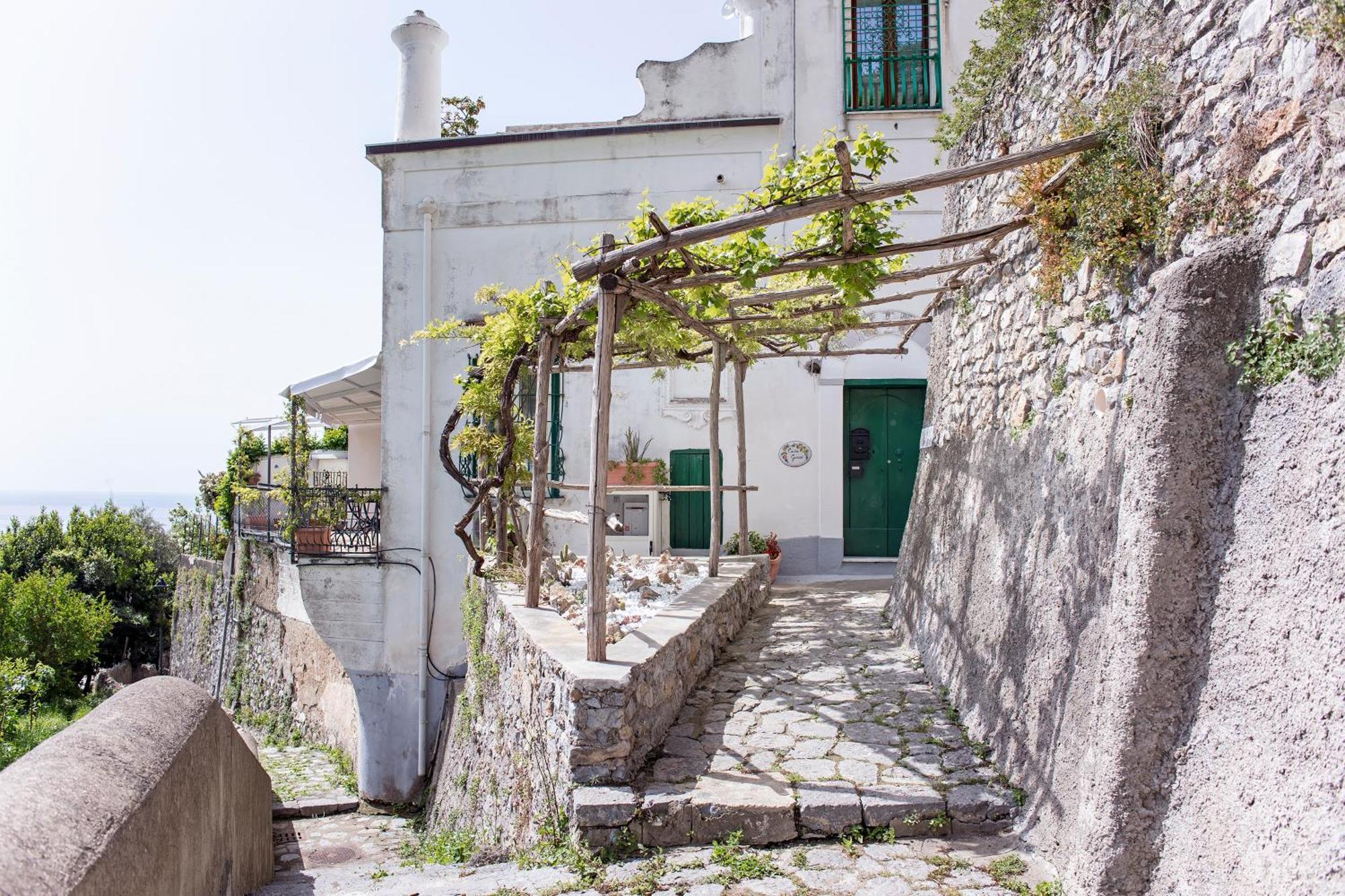Casa Giosue - Your Home On The Amalfi Coast Conca dei Marini Exterior photo